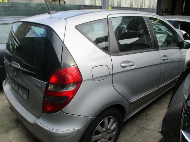 MERCEDES CLASSE A180 W169 2.0 D 6M 5P 80KW (2004) RICAMBI IN MAGAZZINO 