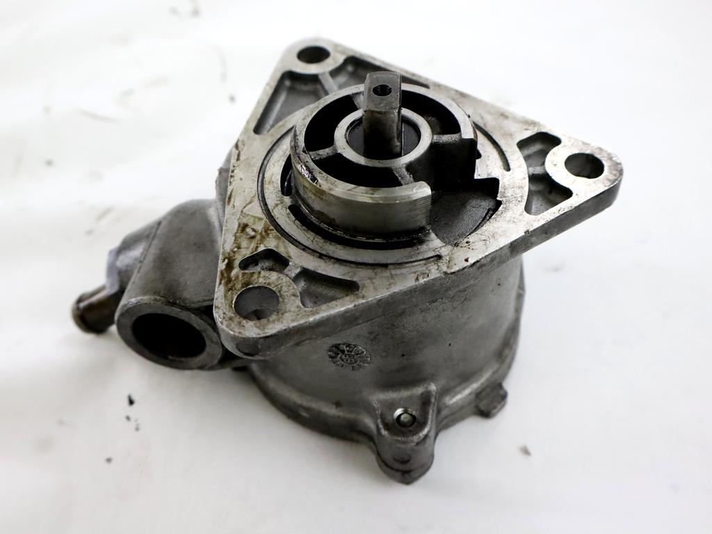 VAKUUM CRPALKA OEM N. 46533295 ORIGINAL REZERVNI DEL FIAT MAREA 185 R BER/SW (03/1999 - 2003) DIESEL LETNIK 1999