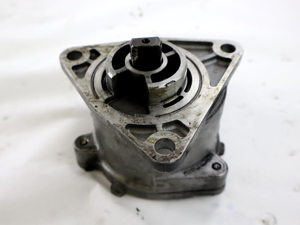 VAKUUM CRPALKA OEM N. 46533295 ORIGINAL REZERVNI DEL FIAT MAREA 185 R BER/SW (03/1999 - 2003) DIESEL LETNIK 1999