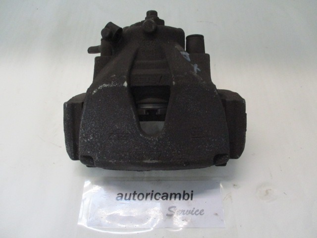 SPREDNJE DESNE ZAVORNE CELJUSTI  OEM N. 93176427 ORIGINAL REZERVNI DEL OPEL ZAFIRA B A05 M75 R (04/2008 - 2011) BENZINA/METANO LETNIK 2008