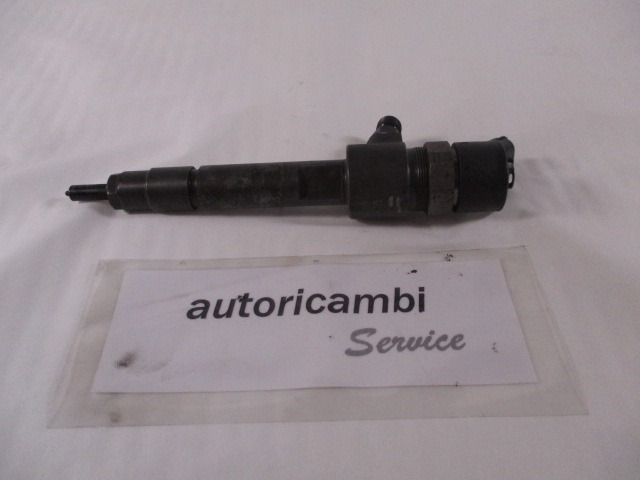 INJEKTORJI DIESEL OEM N. 445110187 ORIGINAL REZERVNI DEL FIAT IDEA 350 (2003 - 2008) DIESEL LETNIK 2005