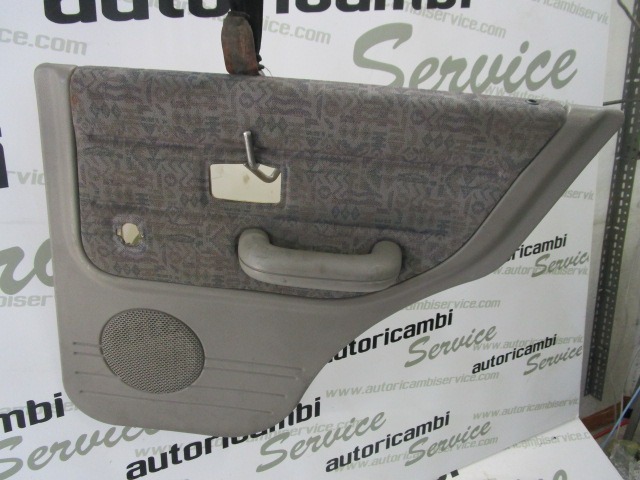 VRATNI PANEL OEM N. PNPDTLRFREELANDERL314RSV5P ORIGINAL REZERVNI DEL LAND ROVER FREELANDER L314 R 3/5 PORTE (2000 - 2006) DIESEL LETNIK 2000