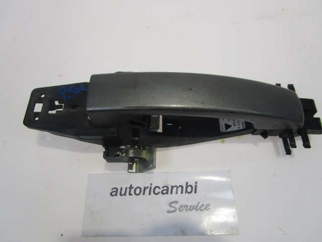 ZUNANJA KLJUKA ZADNJA LEVA VRATA OEM N. 8H32-24995-BA ORIGINAL REZERVNI DEL LAND ROVER RANGE ROVER SPORT L320 MK1 (2005 - 2010) DIESEL LETNIK 2008