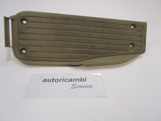 NOTRANJA OBLOGA PRAGA  OEM N. 156043315 ORIGINAL REZERVNI DEL ALFA ROMEO 159 939 BER/SW (2005 - 2013) DIESEL LETNIK 2007