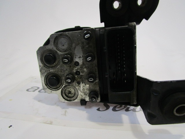 ABS AGREGAT S PUMPO OEM N. 51796048 ORIGINAL REZERVNI DEL FIAT CROMA 194 MK2 (2005 - 10/2007)  DIESEL LETNIK 2007