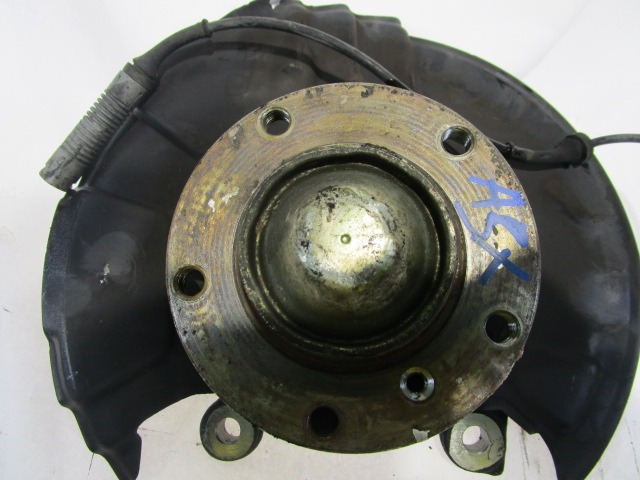 LEVI VRTLJIVI LEZAJ / PESTO KOLESA Z LEZAJEM SPREDAJ OEM N. 31211092079 ORIGINAL REZERVNI DEL BMW Z3 E36 (1995 - 2002) BENZINA LETNIK 1997