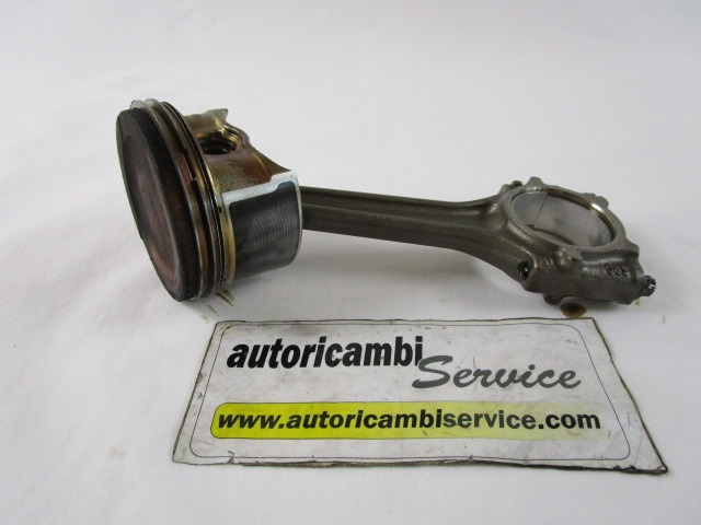 BAT ROCICNE GREDI/ OEM N. 050107065K ORIGINAL REZERVNI DEL VOLKSWAGEN GOLF VI 5K1 517 AJ5 MK6 (2008-2012) BENZINA LETNIK 2009