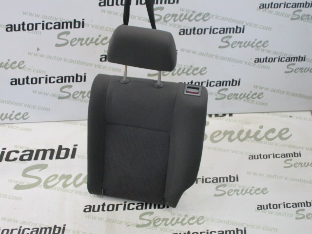 ZADNJI DELJIVI NASLON BLAGO OEM N. SCPSTVWPOLO9NRBR5P ORIGINAL REZERVNI DEL VOLKSWAGEN POLO 9N R (2005 - 10/2009) DIESEL LETNIK 2006