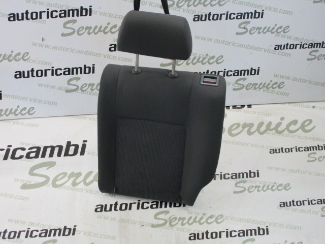 ZADNJI DELJIVI NASLON BLAGO OEM N. SCPSTVWPOLO9NRBR5P ORIGINAL REZERVNI DEL VOLKSWAGEN POLO 9N R (2005 - 10/2009) DIESEL LETNIK 2006