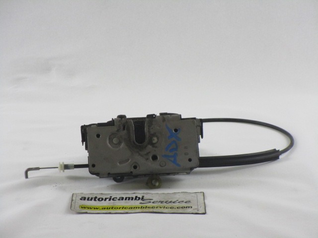 CENTRALNI ZAKLEP SPREDNJIH VRAT  OEM N. 735470864 ORIGINAL REZERVNI DEL FIAT GRANDE PUNTO 199 (2005 - 2012) DIESEL LETNIK 2005