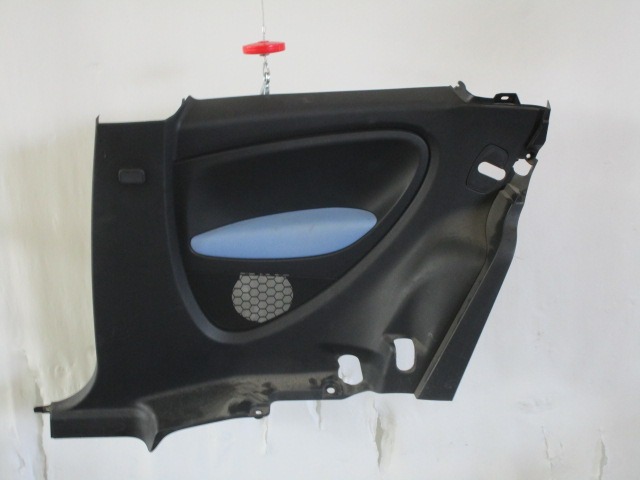 NOTRANJA OBLOGA ZADNJEGA BOKA  OEM N. 735485266 ORIGINAL REZERVNI DEL FIAT GRANDE PUNTO 199 (2005 - 2012) DIESEL LETNIK 2005