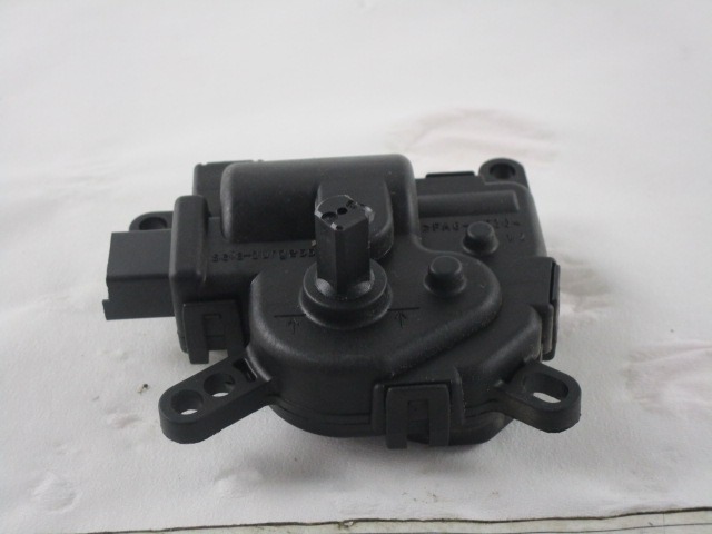 MOTORCEK OGREVANJA OEM N. 1S7H-19B634-CA ORIGINAL REZERVNI DEL FORD FIESTA JH JD MK5 R (2005 - 2008) BENZINA LETNIK 2008