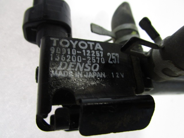 ELEKTROVENTIL  OEM N. 90910-12257 ORIGINAL REZERVNI DEL TOYOTA COROLLA E12 (2000 - 2006) BENZINA LETNIK 2004