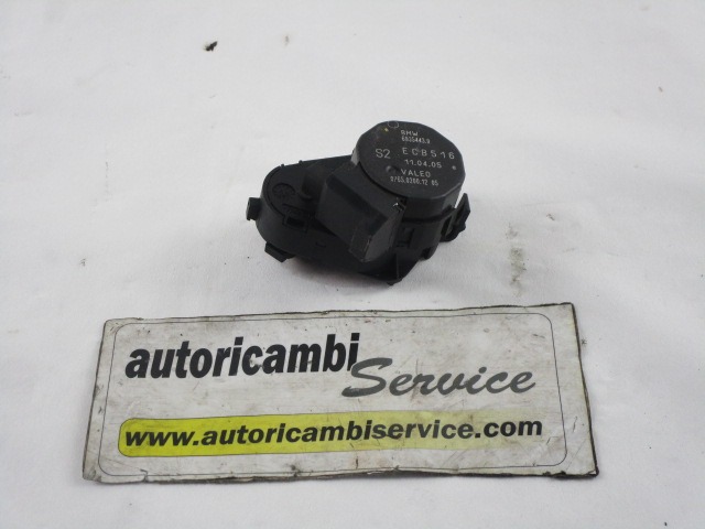 MOTORCEK OGREVANJA OEM N. 69354439 ORIGINAL REZERVNI DEL LAND ROVER RANGE ROVER L322 MK3 (2005 - 2009) DIESEL LETNIK 2005