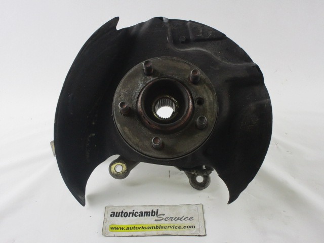 VRTLJIVI LEZAJ DESNO / PESTO KOLESA Z LEZAJEM SPREDAJ OEM N. RUB500141 ORIGINAL REZERVNI DEL LAND ROVER RANGE ROVER L322 MK3 (2005 - 2009) DIESEL LETNIK 2005