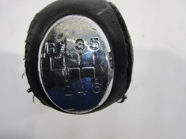 16 ENOJNI PRESTAVNI GUMB OEM N. GJ6A881L602 ORIGINAL REZERVNI DEL MAZDA 6 GG GY (2003-2008) DIESEL LETNIK 2007