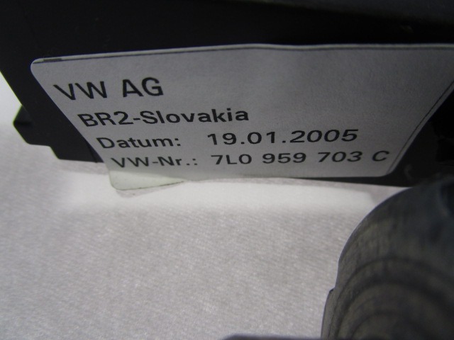 MOTORCEK ELEKTRICNEGA POMIKA ZADNJEGA STEKLA  OEM N. 0130821765 7L0959703C ORIGINAL REZERVNI DEL VOLKSWAGEN TOUAREG 7LA 7L6 7L7 MK1 (2002 - 2007)DIESEL LETNIK 2005