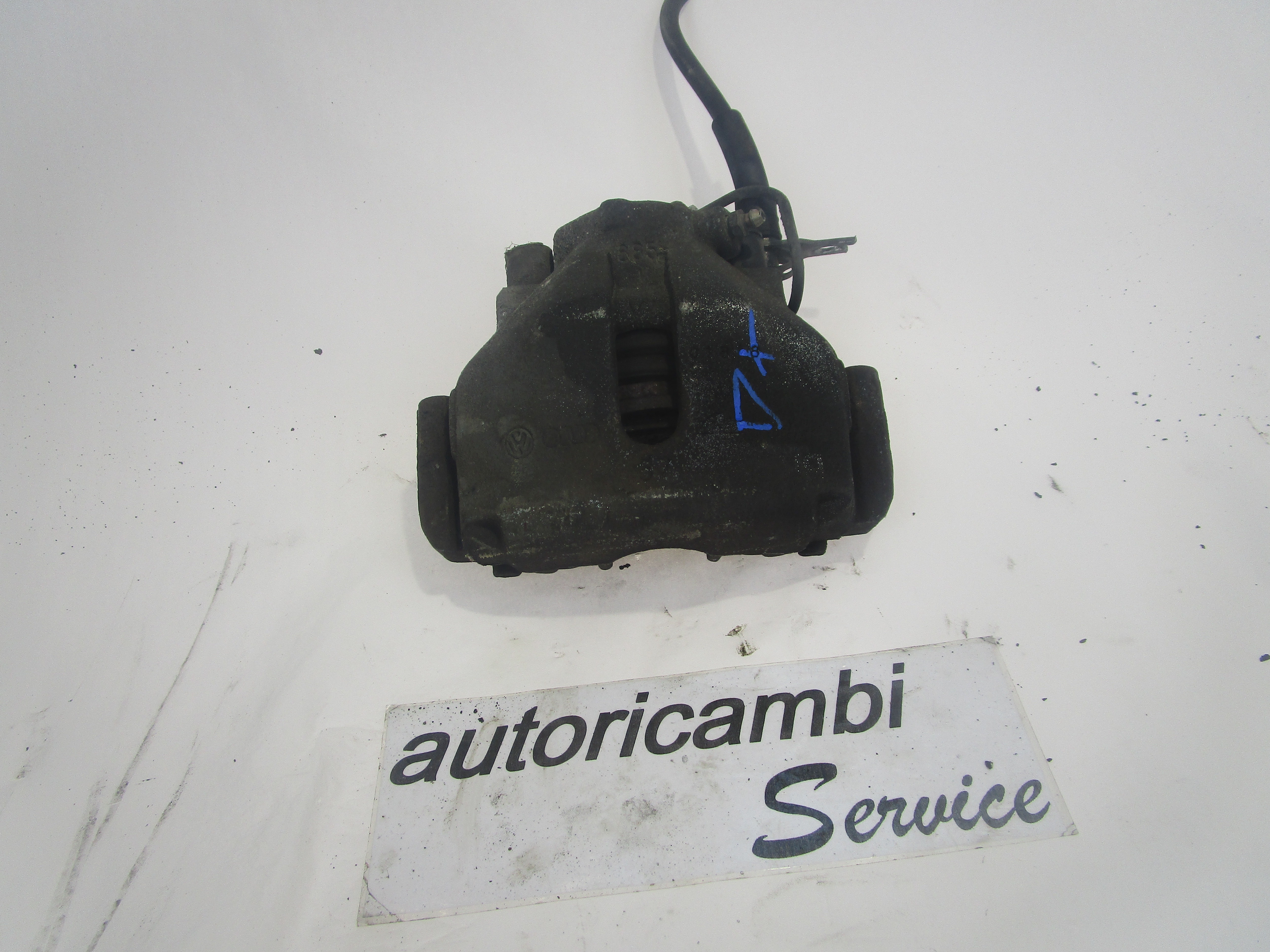 SPREDNJE DESNE ZAVORNE CELJUSTI  OEM N. 8E0615124A ORIGINAL REZERVNI DEL VOLKSWAGEN PASSAT B5 3B2 3B5 BER/SW (08/1996 - 11/2000)DIESEL LETNIK 1998