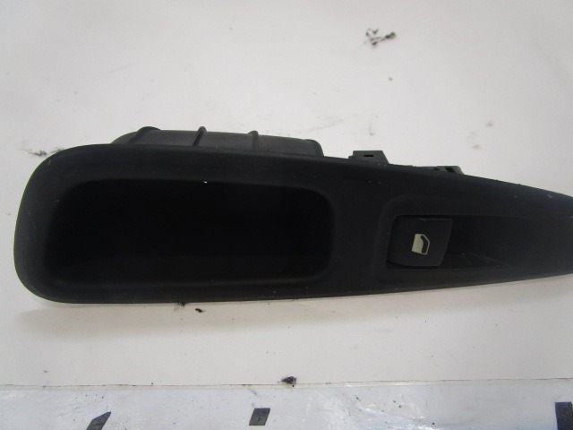 ZADNJE STIKALO OEM N. 96573850XT ORIGINAL REZERVNI DEL PEUGEOT 308 4A 4B 4C 4E 4H MK1 BER/SW/CC (2007 - 2013) DIESEL LETNIK 2008