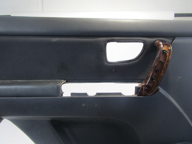 VRATNI PANEL OEM N. PNPSTKISORENTOJCMK1SV5P ORIGINAL REZERVNI DEL KIA SORENTO JC MK1 (2002 - 2009) DIESEL LETNIK 2003