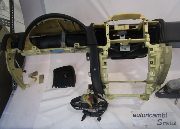 KIT AIRBAG KOMPLET OEM N. 16914 KIT AIRBAG COMPLETO ORIGINAL REZERVNI DEL KIA SORENTO JC MK1 (2002 - 2009) DIESEL LETNIK 2003