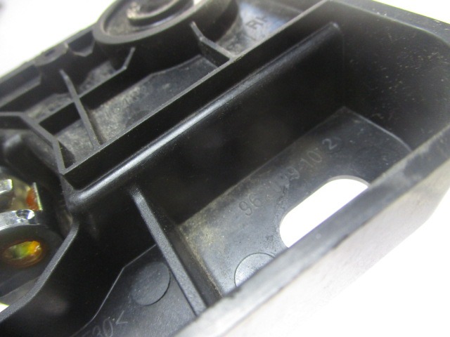 NOTRANJA KLJUKA  OEM N. 68043746AA ORIGINAL REZERVNI DEL DODGE JOURNEY (2008 - 2011) DIESEL LETNIK 2008