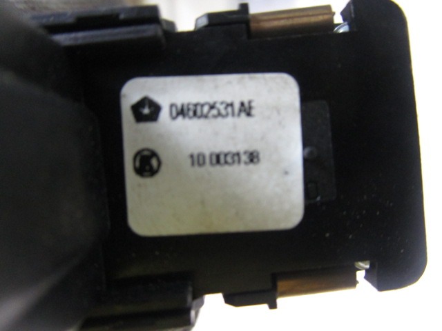 ZADNJE STIKALO OEM N. 04602531AE ORIGINAL REZERVNI DEL DODGE JOURNEY (2008 - 2011) DIESEL LETNIK 2008