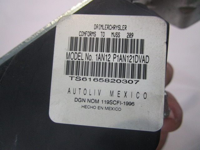 VARNOSTNI PAS OEM N. 608163100A ORIGINAL REZERVNI DEL DODGE JOURNEY (2008 - 2011) DIESEL LETNIK 2008