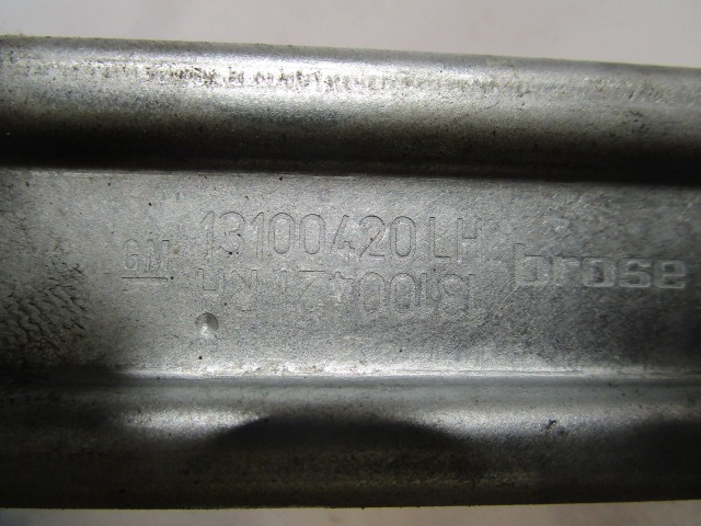 ROCNI SISTEM ZA DVIGOVANJE ZADNJEGA STEKLA  OEM N. 13100421 ORIGINAL REZERVNI DEL OPEL ASTRA H A04 L48,L08,L35,L67 5P/3P/SW (2004 - 2007) DIESEL LETNIK 2005