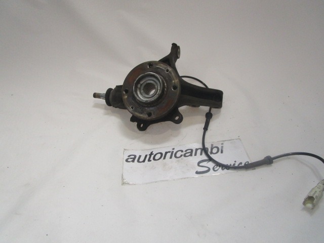 VRTLJIVI LEZAJ DESNO / PESTO KOLESA Z LEZAJEM SPREDAJ OEM N. 1606631080 330785 ORIGINAL REZERVNI DEL PEUGEOT 307 3A/B/C/E/H BER/SW/CABRIO (2001 - 2009) DIESEL LETNIK 2005