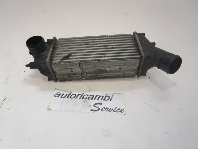 HLADILNIK INTERCOOLER OEM N. 9646694680 ORIGINAL REZERVNI DEL PEUGEOT 307 3A/B/C/E/H BER/SW/CABRIO (2001 - 2009) DIESEL LETNIK 2005