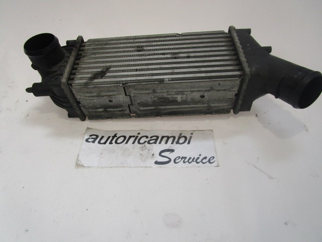 HLADILNIK INTERCOOLER OEM N. 9646694680 ORIGINAL REZERVNI DEL PEUGEOT 307 3A/B/C/E/H BER/SW/CABRIO (2001 - 2009) DIESEL LETNIK 2005