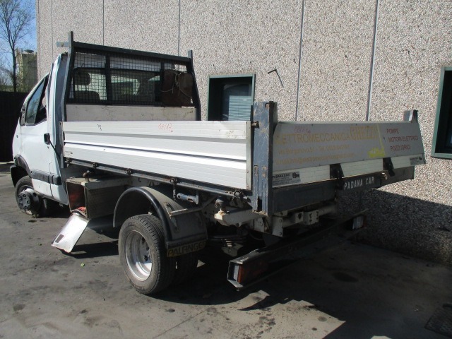 RENAULT MASCOTT 2.8 D 78KW 6M 2P (2000) RICAMBI IN MAGAZZINO 