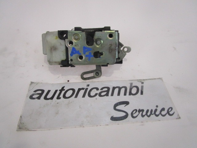 CENTRALNI ZAKLEP SPREDNJIH VRAT  OEM N. 46536061 ORIGINAL REZERVNI DEL FIAT PUNTO 188 188AX MK2 (1999 - 2003) BENZINA LETNIK 2003