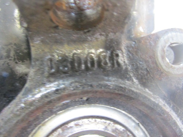 VRTLJIVI LEZAJ DESNO / PESTO KOLESA Z LEZAJEM SPREDAJ OEM N. 46528915 ORIGINAL REZERVNI DEL FIAT PUNTO 188 188AX MK2 (1999 - 2003) BENZINA LETNIK 2003