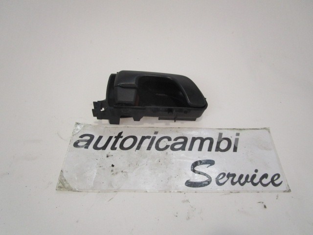 NOTRANJA KLJUKA  OEM N. MR432272 ORIGINAL REZERVNI DEL MITSUBISHI PAJERO V60 (2000 - 2007) DIESEL LETNIK 2002