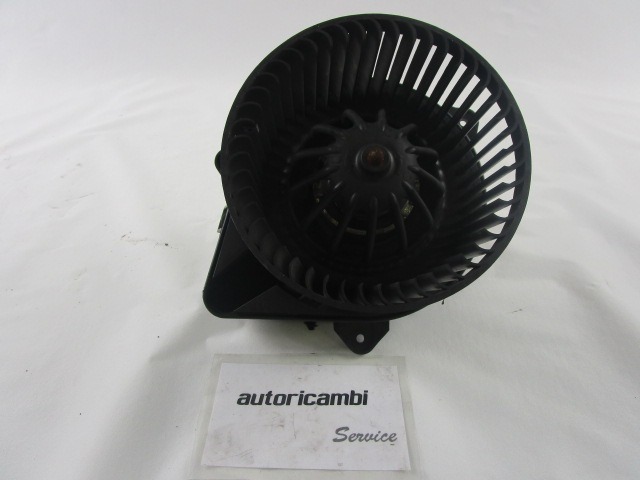 VENTILATOR  KABINE  OEM N. 77362775 ORIGINAL REZERVNI DEL LANCIA MUSA 350 R (09/2007 - 8/2013) BENZINA/GPL LETNIK 2010