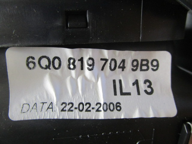 ODVOD ZRAKA OEM N. 6Q0819704 ORIGINAL REZERVNI DEL VOLKSWAGEN POLO 9N R (2005 - 10/2009) BENZINA LETNIK 2006