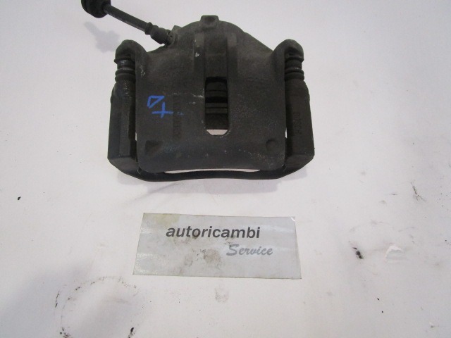 SPREDNJE DESNE ZAVORNE CELJUSTI  OEM N. 7701065267 ORIGINAL REZERVNI DEL RENAULT MEGANE MK2 BM0/1 CM0/1 EM0/1 KM0/1 LM0/1 BER/GRANDTOUR  (10/2002 - 02/2006) DIESEL LETNIK 2005