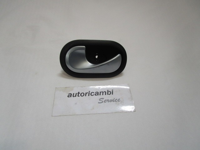 NOTRANJA KLJUKA  OEM N. 8247310579 ORIGINAL REZERVNI DEL RENAULT CLIO BR0//1 CR0/1 KR0/1 MK3 R (05/2009 - 2013) DIESEL LETNIK 2010