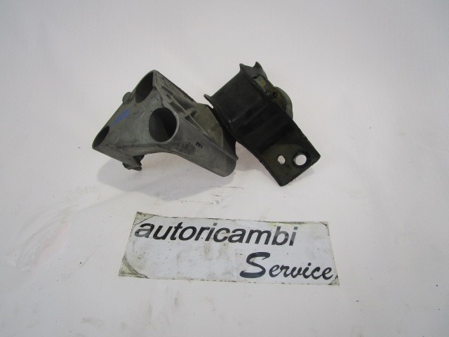 NOSILCI MOTORJA/DRUGO OEM N. 8200477151 8200140431 ORIGINAL REZERVNI DEL RENAULT CLIO BR0//1 CR0/1 KR0/1 MK3 R (05/2009 - 2013) DIESEL LETNIK 2010