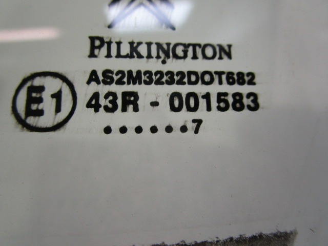 STEKLO SPREDNJIH LEVIH VRAT OEM N. 9201A9 ORIGINAL REZERVNI DEL CITROEN C3 / PLURIEL MK1R (09/2005 - 11/2010) DIESEL LETNIK 2007