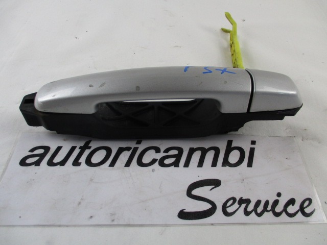 ZUNANJA KLJUKA ZADNJA LEVA VRATA OEM N. 82812-63J00-ZCC ORIGINAL REZERVNI DEL SUZUKI SWIFT MZ EZ MK3 (2004 - 2010) DIESEL LETNIK 2008