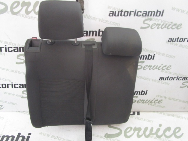 ZADNJI DELJIVI NASLON BLAGO OEM N. SCPSTVWGOLFV1K1MK5BR5P ORIGINAL REZERVNI DEL VOLKSWAGEN GOLF V 1K1 1K5 MK5 BER/SW (02/2004-11/2008) DIESEL LETNIK 2005