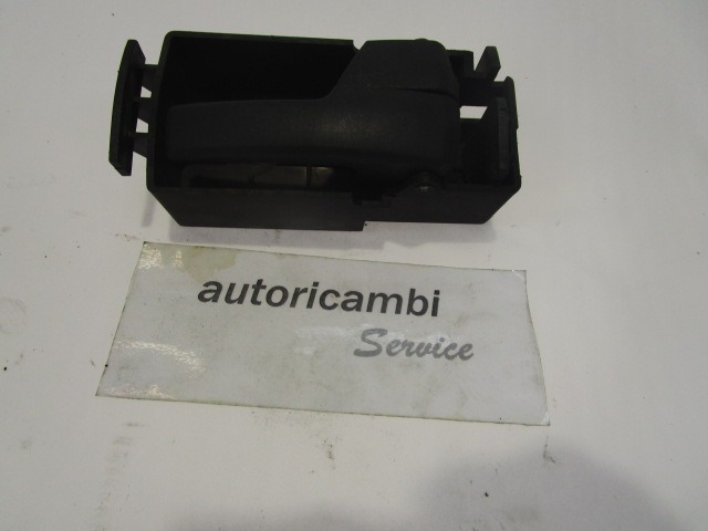 NOTRANJA KLJUKA  OEM N. 2T14-V266A62-CH ORIGINAL REZERVNI DEL FORD TRANSIT CONNECT/TOURNEO MK1 P65 P70 P80 (2002 - 2012) DIESEL LETNIK 2006