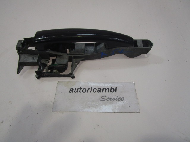 ZUNANJA KLJUKA SPREDNJA LEVA VRATA OEM N. 9101GE ORIGINAL REZERVNI DEL PEUGEOT 207 / 207 CC R WA WC WD WK (05/2009 - 2015) BENZINA/GPL LETNIK 2009