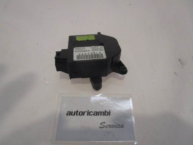 MOTORCEK OGREVANJA OEM N. 100-0067-01-1 N102069N ORIGINAL REZERVNI DEL PEUGEOT 207 / 207 CC R WA WC WD WK (05/2009 - 2015) BENZINA/GPL LETNIK 2009