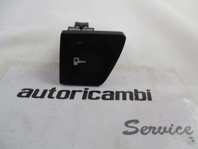 RAZLICNA STIKALA  OEM N. 9636668477 ORIGINAL REZERVNI DEL PEUGEOT 307 3A/B/C/E/H BER/SW/CABRIO (2001 - 2009) BENZINA LETNIK 2006