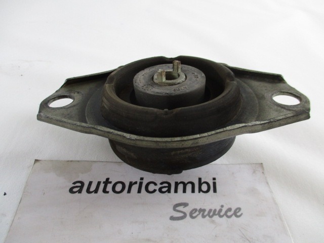 NOSILCI MOTORJA/DRUGO OEM N. SUPPORTO ORIGINAL REZERVNI DEL ALFA ROMEO 147 937 R (2005 - 2010) DIESEL LETNIK 2005