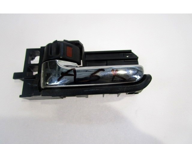 NOTRANJA KLJUKA  OEM N. 6920602110B0 ORIGINAL REZERVNI DEL TOYOTA COROLLA E12 (2000 - 2006) DIESEL LETNIK 2006